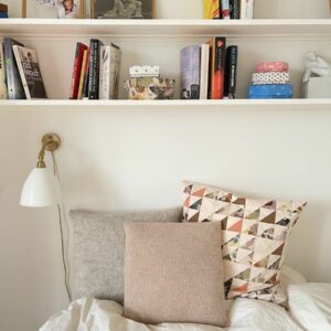 PetiteKnit - Honey Pillow (Let op! Papieren, Engelstalige versie!)
