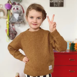 PetiteKnit - No Frills Sweater Junior (Let op! Papieren, Engelstalige versie!)