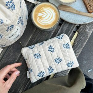 Projectbag PetiteKnit, Knitter's tool purse, blauwe bloemetjes
